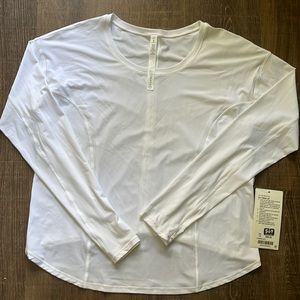 NWT LULULEMON On Pace tee